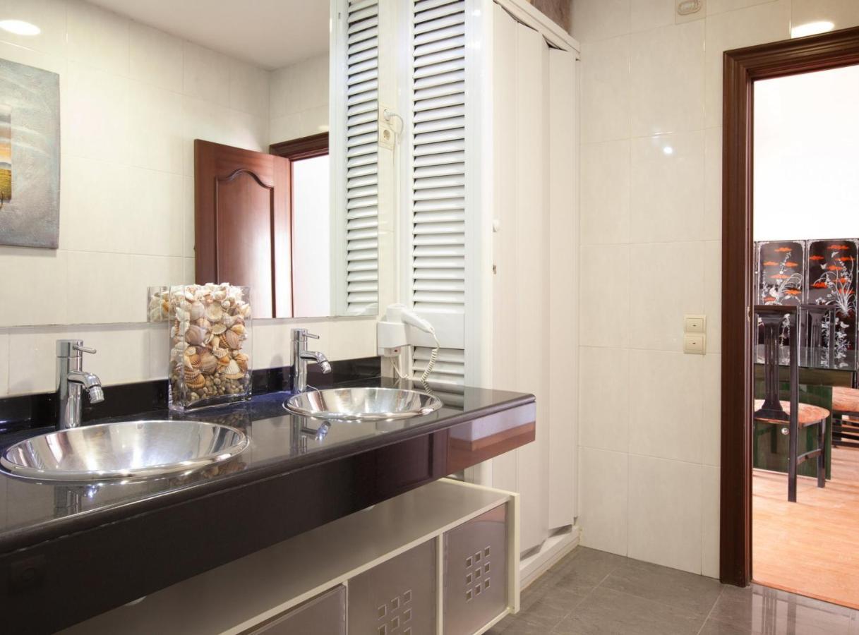 Rambla Cat - Penthouse With Terrace Apartment Barcelona Exterior foto